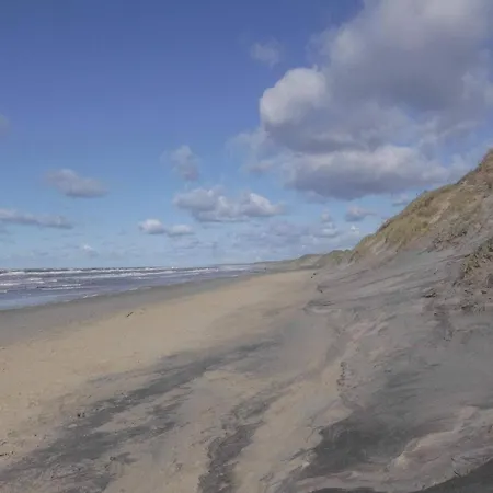 4 Star In Hjorring Kaersgard Strand