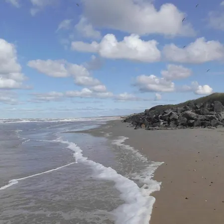 4 Star In Hjorring Kaersgard Strand