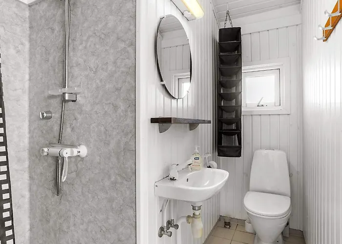 8 Person In Hjorring-by Traum *